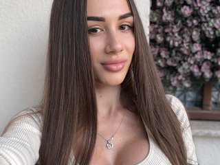 Ερωτική συνομιλία μέσω βίντεο JuliaQuin