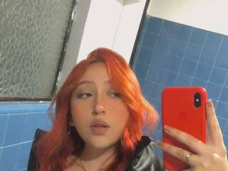 Ερωτική συνομιλία μέσω βίντεο Julieta-caceres2