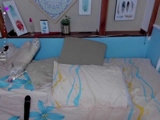 Εκπομπές οθόνης julieth-love