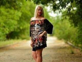 Ερωτική συνομιλία μέσω βίντεο kanfetka81