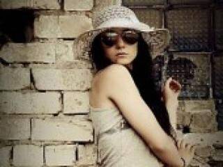 Ερωτική συνομιλία μέσω βίντεο karammelkka