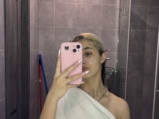 Ερωτική συνομιλία μέσω βίντεο karinka-hot007