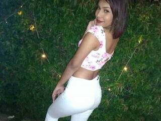 Ερωτική συνομιλία μέσω βίντεο Karla-Sins