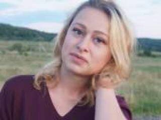 Ερωτική συνομιλία μέσω βίντεο karmelli