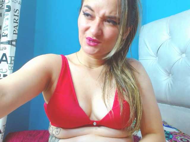 Εκπομπές οθόνης karolfoxhxt