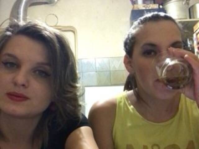 Εκπομπές οθόνης SEX-THREESOME