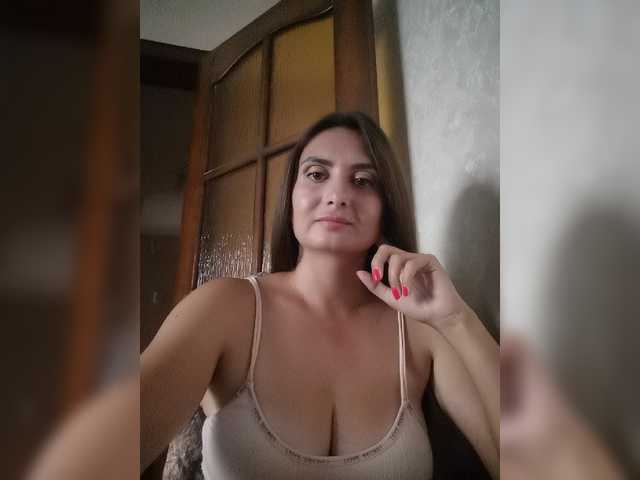 Φωτογραφίες Jagoda777 Hey guys!:) Goal- #Dance #hot #pvt #c2c #fetish #feet #roleplay Tip to add at friendlist and for requests!