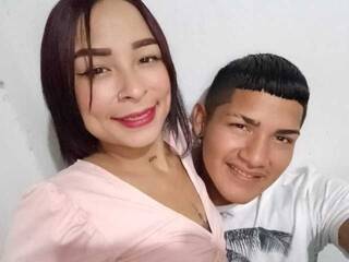 Ερωτική συνομιλία μέσω βίντεο KarryAndThoma