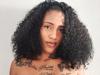 Ερωτική συνομιλία μέσω βίντεο Kasandra-Price