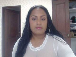 Ερωτική συνομιλία μέσω βίντεο kasandrasmit1