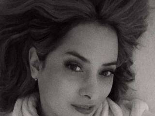 Ερωτική συνομιλία μέσω βίντεο katarinaa