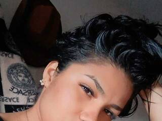 Ερωτική συνομιλία μέσω βίντεο katherin-doll