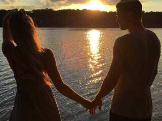 Ερωτική συνομιλία μέσω βίντεο katie77eu