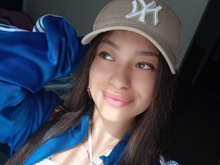 Ερωτική συνομιλία μέσω βίντεο Katrin-tay