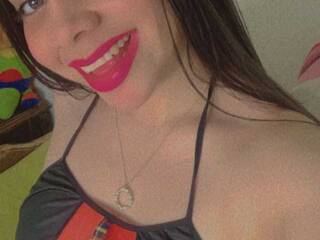 Ερωτική συνομιλία μέσω βίντεο KattaleyaF