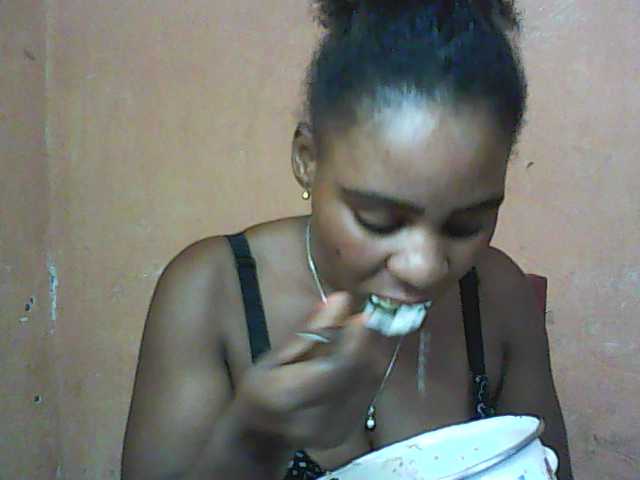 Εκπομπές οθόνης kattybraid