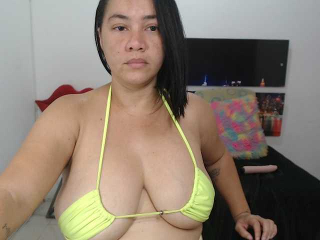 Φωτογραφίες kattyCurtys BEST BOOBS ONLINE!- BOOBJOB at 300 tips- RIDE at Goal // SHARE CAM IS ON!- PVT IS ON!