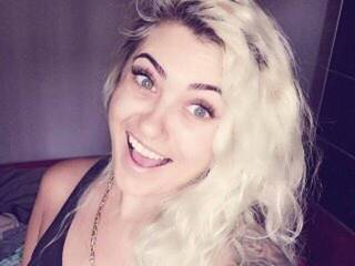 Ερωτική συνομιλία μέσω βίντεο katydiamond18