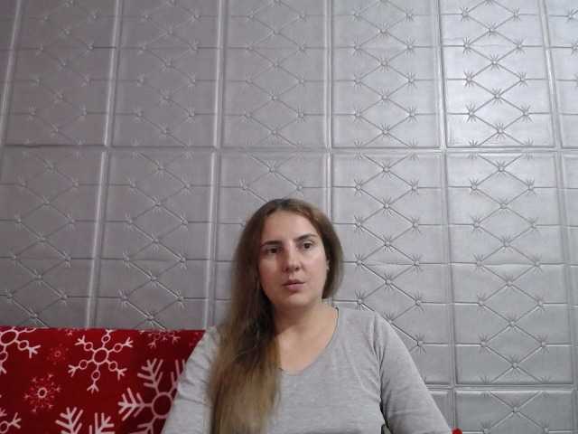 Εκπομπές οθόνης KATYDIAZ