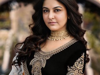 Ερωτική συνομιλία μέσω βίντεο KaurHarnoor