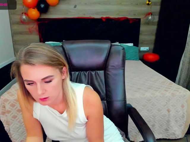 Φωτογραφίες KaylaBlaze 20.10.2021 At 6 am, my sex show will take place "in bright colors" ... the duration of the show is 50 minutes. At this time, I will be in pisels who want to ask to grab a good morning mood and a couple of hundreds of tokeny :)))