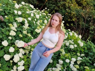 Ερωτική συνομιλία μέσω βίντεο KeeleyGorin