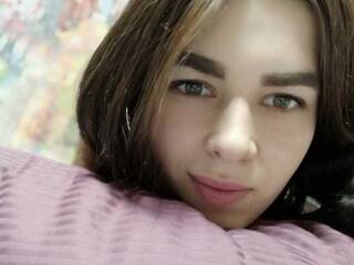 Ερωτική συνομιλία μέσω βίντεο KelliQCherry