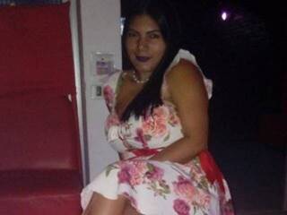 Ερωτική συνομιλία μέσω βίντεο kellmaravilla