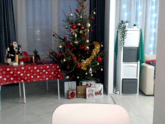 Εκπομπές οθόνης KellyDream