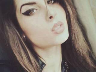 Ερωτική συνομιλία μέσω βίντεο kemla