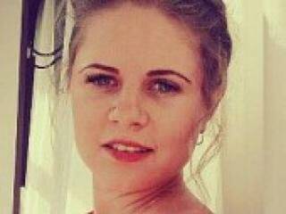 Ερωτική συνομιλία μέσω βίντεο kerelia