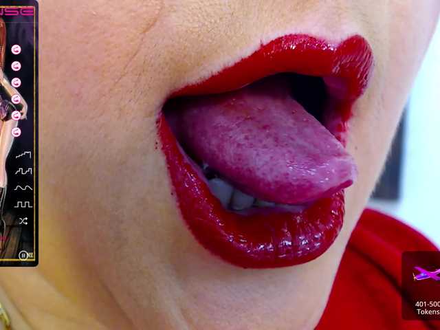 Φωτογραφίες Kerly-Doll I am an extremely passionate and sensual person, full of mystery,with my lips, tongue, and kisses