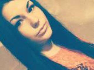 Ερωτική συνομιλία μέσω βίντεο kiiisik