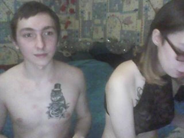 Εκπομπές οθόνης CloudSix