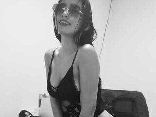 Ερωτική συνομιλία μέσω βίντεο Kim-Rose1