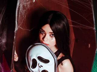 Ερωτική συνομιλία μέσω βίντεο KimBlacket