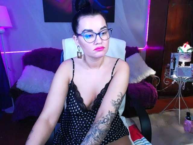 Εκπομπές οθόνης KimGarson