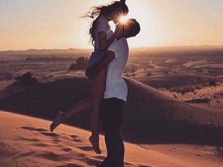 Ερωτική συνομιλία μέσω βίντεο Virtual_king_n_queen