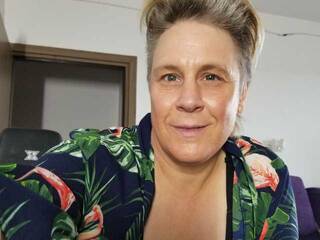 Ερωτική συνομιλία μέσω βίντεο kinkstakinks76