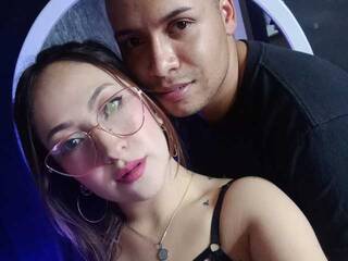 Ερωτική συνομιλία μέσω βίντεο kinkyfiery