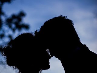 Ερωτική συνομιλία μέσω βίντεο Xkinky_couple