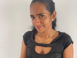 Ερωτική συνομιλία μέσω βίντεο KirviMansur