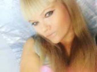 Ερωτική συνομιλία μέσω βίντεο kisaaakis