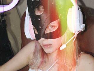 Ερωτική συνομιλία μέσω βίντεο kitt134