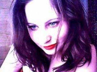 Ερωτική συνομιλία μέσω βίντεο kittenya