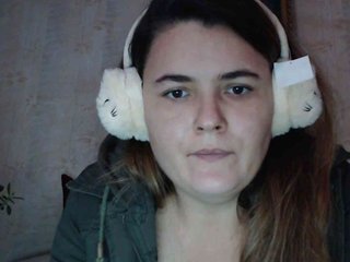 Ερωτική συνομιλία μέσω βίντεο KittyDrive111