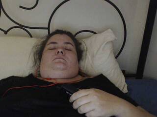 Ερωτική συνομιλία μέσω βίντεο KittyDrive111