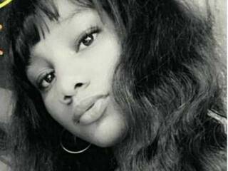 Ερωτική συνομιλία μέσω βίντεο KittyEbony