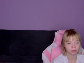 Ερωτική συνομιλία μέσω βίντεο kittygold18