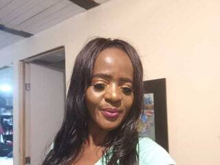 Ερωτική συνομιλία μέσω βίντεο KLIARASWEET